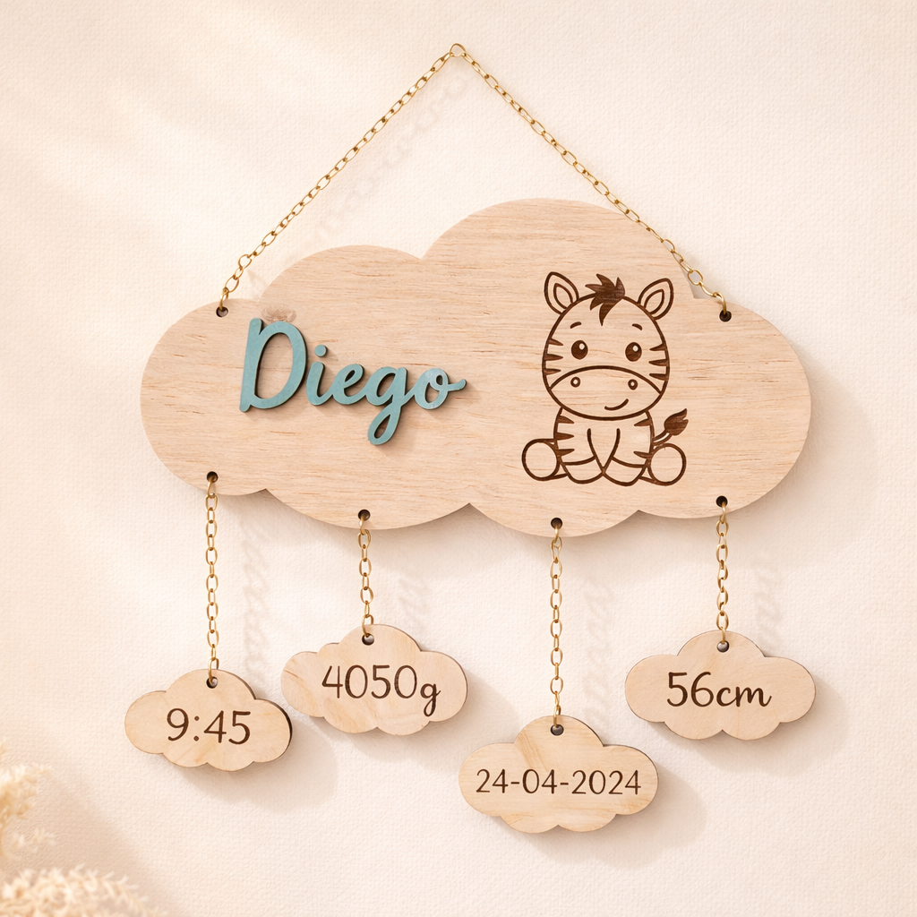 Nube personalizada de nacimiento en madera